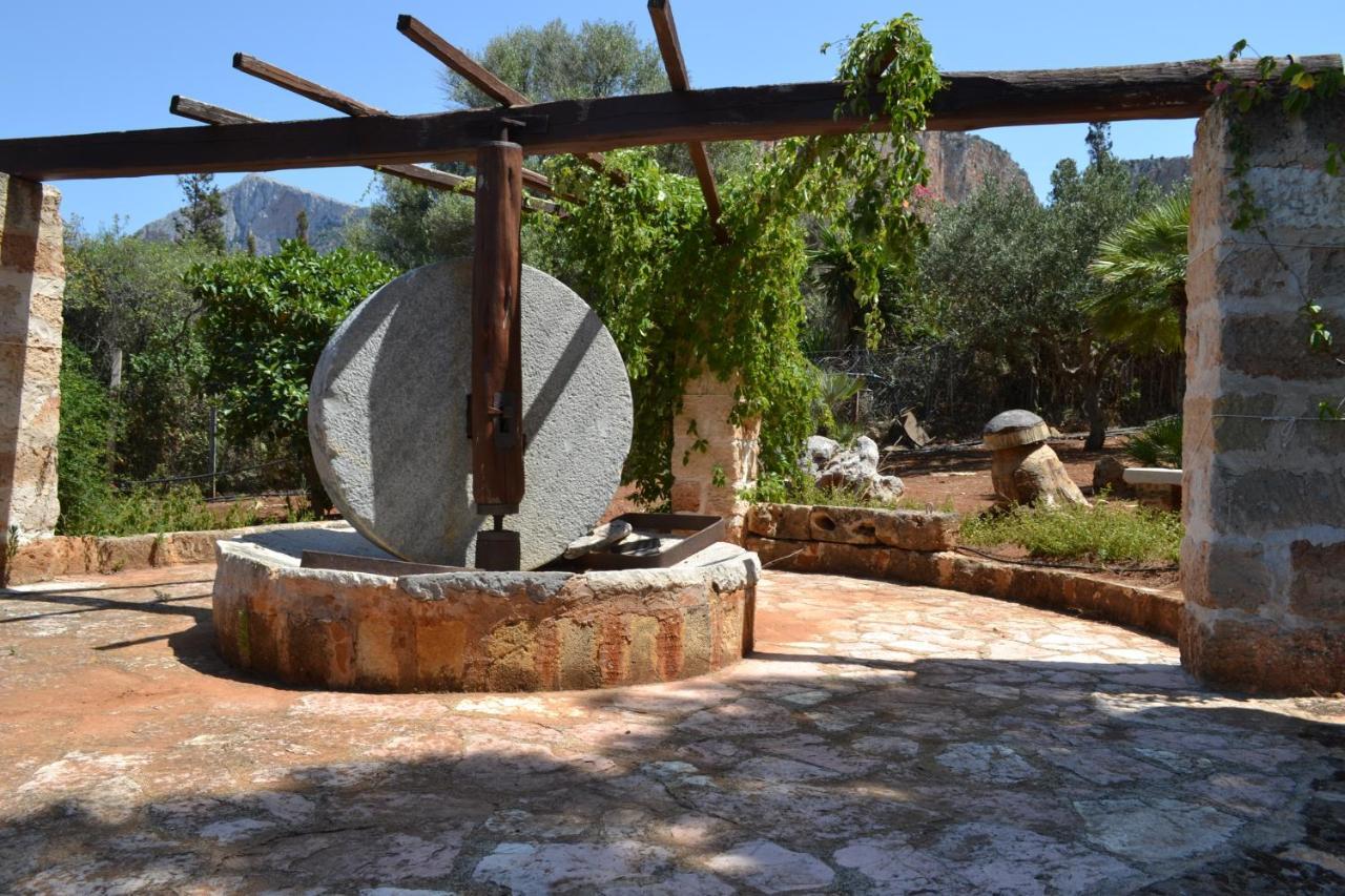 Villa Paradiso Riserva Naturale Monte Cofano Кастеллуццо Екстер'єр фото