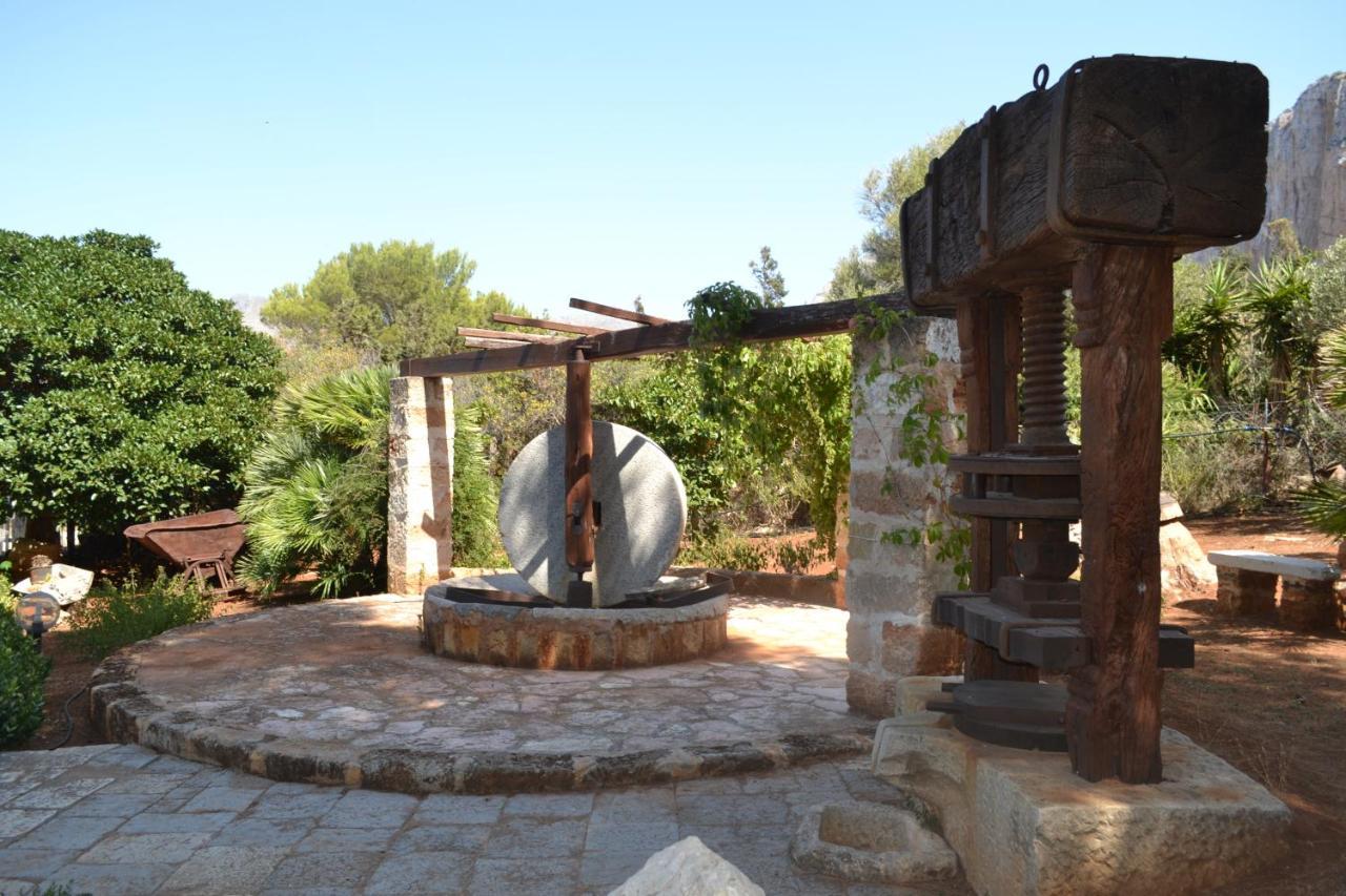 Villa Paradiso Riserva Naturale Monte Cofano Кастеллуццо Екстер'єр фото