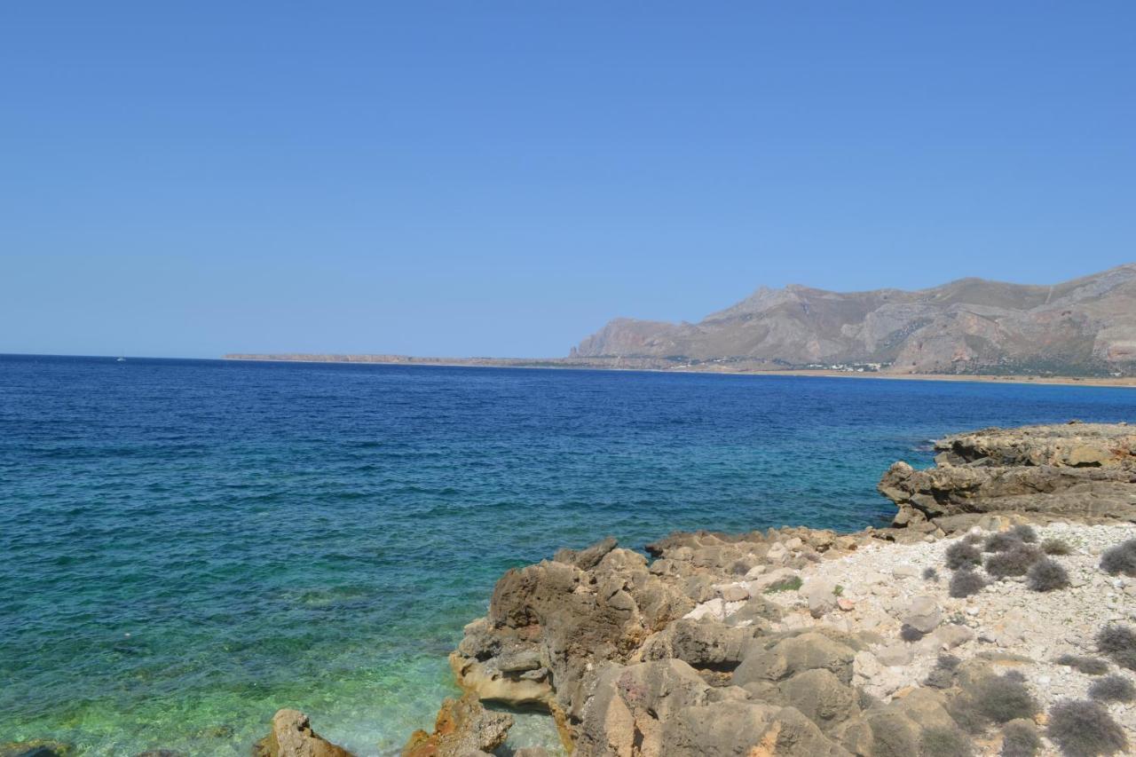 Villa Paradiso Riserva Naturale Monte Cofano Кастеллуццо Екстер'єр фото