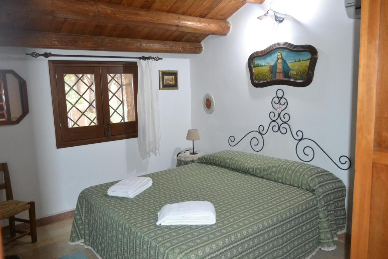 Villa Paradiso Riserva Naturale Monte Cofano Кастеллуццо Екстер'єр фото